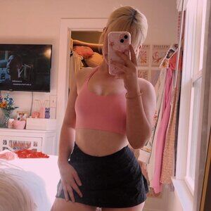 Lululemon Women's Pink Skirt